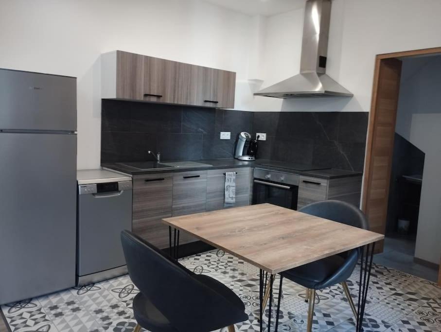 Appartement Avec Terrasse Malaucène Eksteriør billede